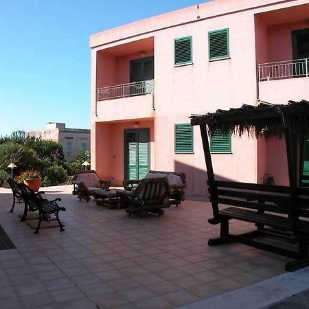 Casa Vacanze Perla Rosa Pantelleria Extérieur photo