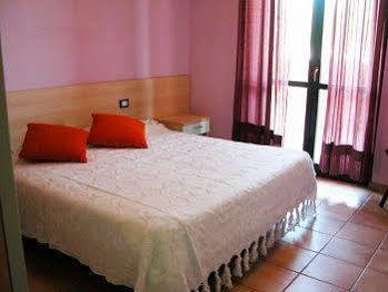 Casa Vacanze Perla Rosa Pantelleria Extérieur photo